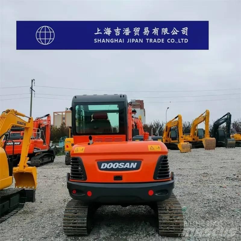 Doosan DX 60-9C Εκσκαφείς με ερπύστριες