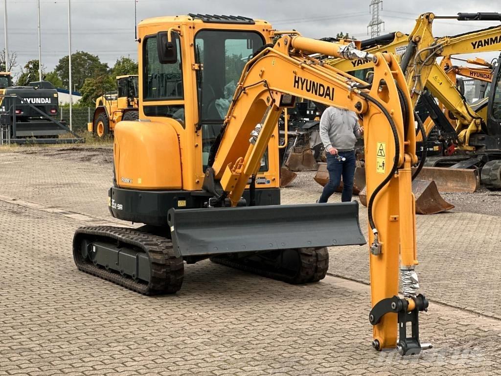Hyundai R35Z 9A Εκσκαφάκι (διαβολάκι) < 7t