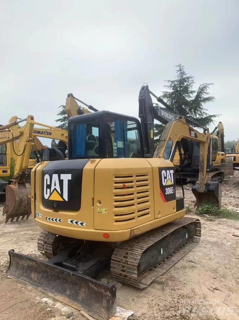 CAT 306E2 Εκσκαφείς με ερπύστριες