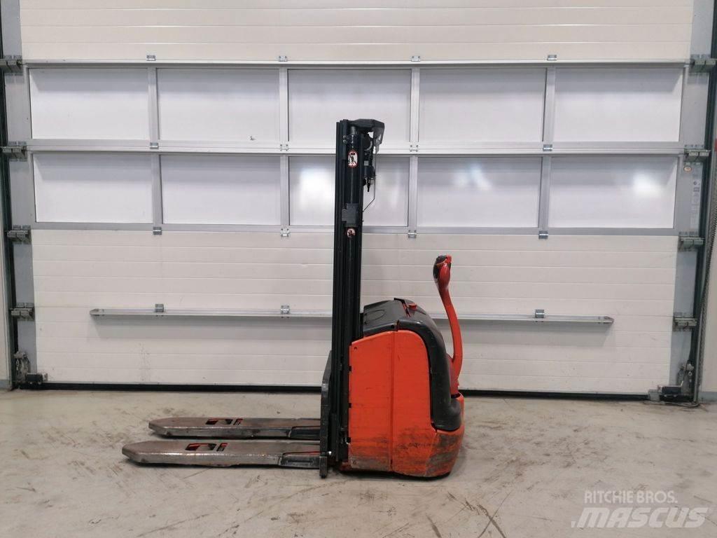 Linde L14 Παλετοφόρα πεζού χειριστή με ιστό
