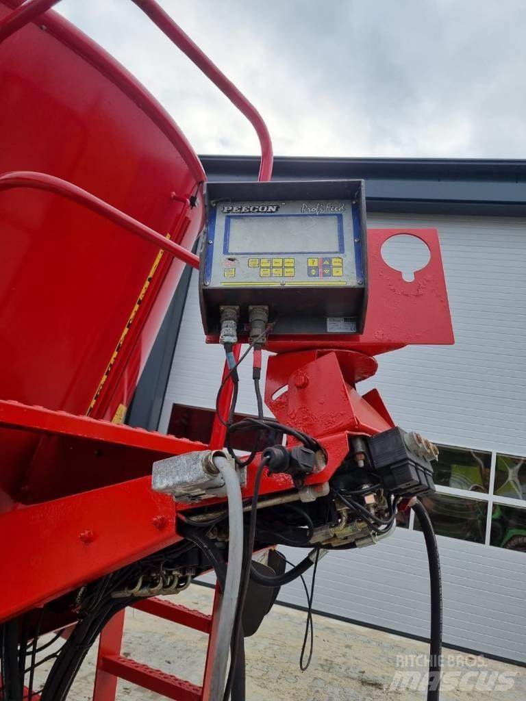 Peecon vme 200 twin Ταΐστρες ζώων