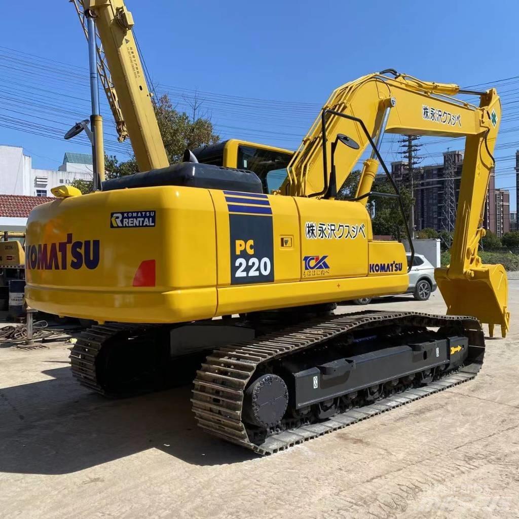 Komatsu PC 220 Εκσκαφείς με ερπύστριες