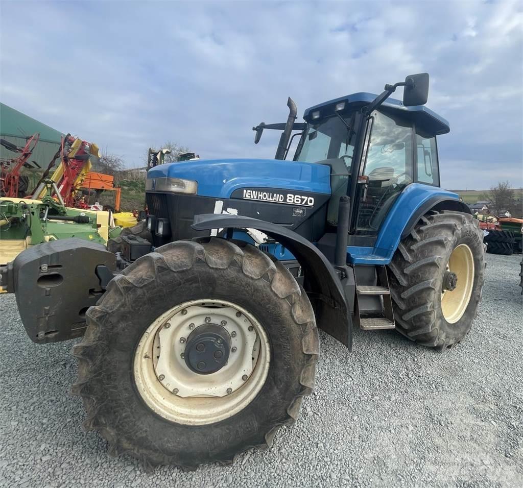 New Holland 8670 Τρακτέρ