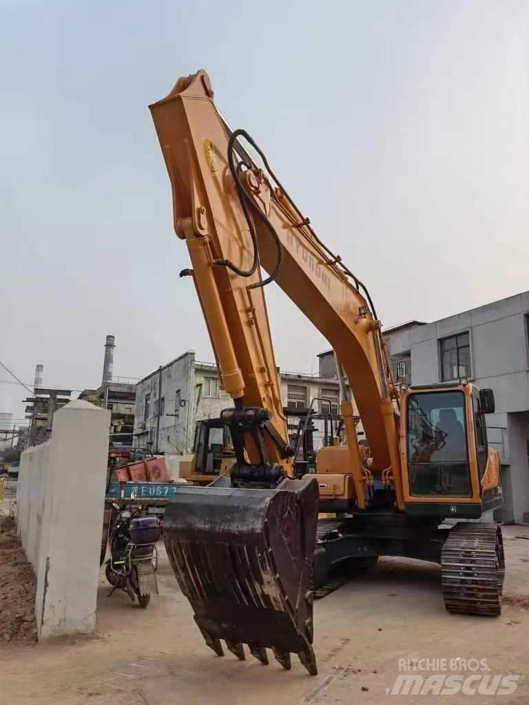 Hyundai R220LC-9S Εκσκαφείς με ερπύστριες