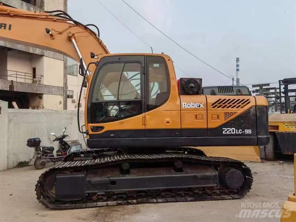 Hyundai R220LC-9S Εκσκαφείς με ερπύστριες