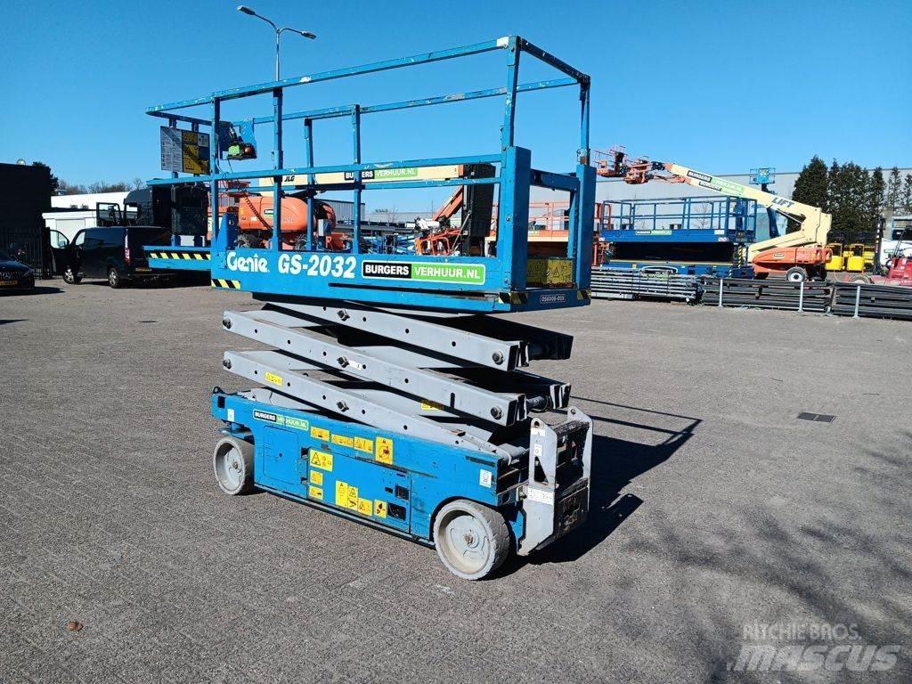 Genie GS2032 Ανυψωτήρες ψαλιδωτής άρθρωσης