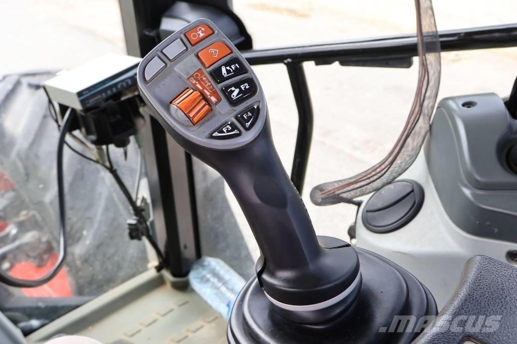 CLAAS Arion 460 Τρακτέρ