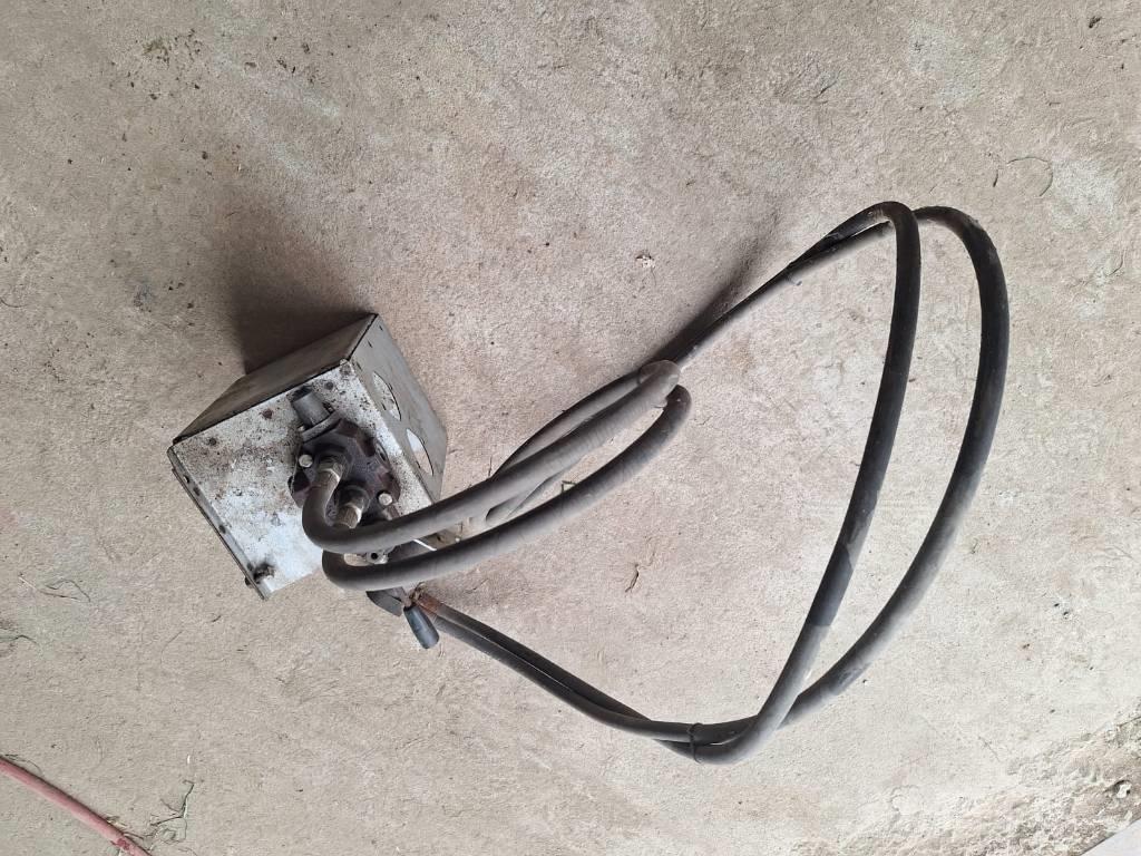 Jussi Tupla-jussi Ανατρεπόμενες ρυμούλκες