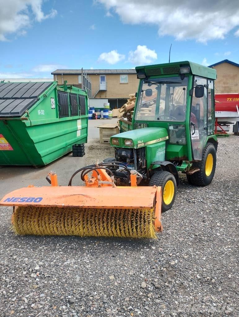 John Deere 955 Τρακτέρ μικρών διαστάσεων