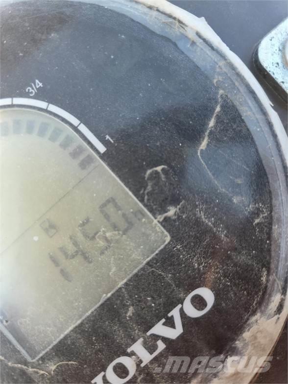 Volvo DD25B Οδοστρωτήρες μονού κυλίνδρου