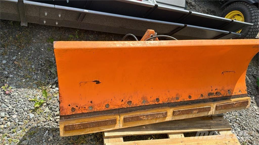 John Deere 3720 Τρακτέρ μικρών διαστάσεων