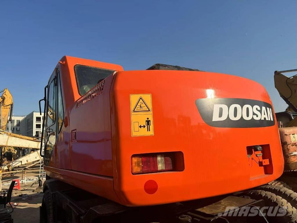 Doosan 150 W-7 Εκσκαφείς με τροχούς - λάστιχα