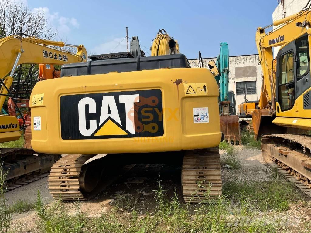 CAT 326 D2 Εκσκαφείς με ερπύστριες