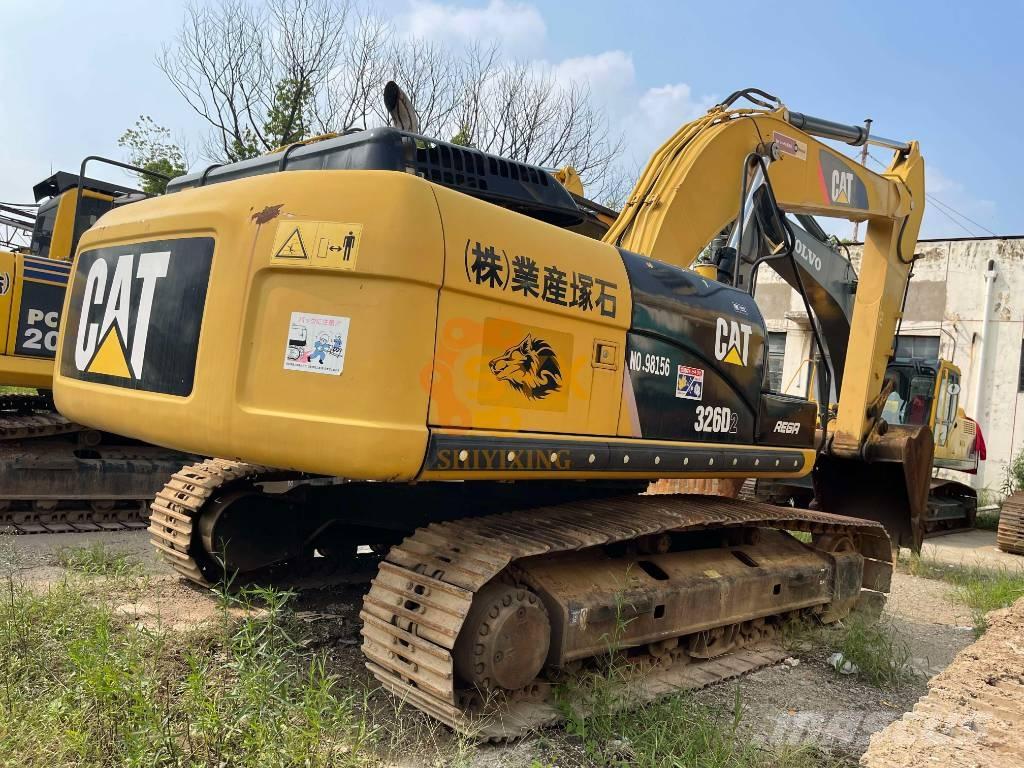 CAT 326 D2 Εκσκαφείς με ερπύστριες