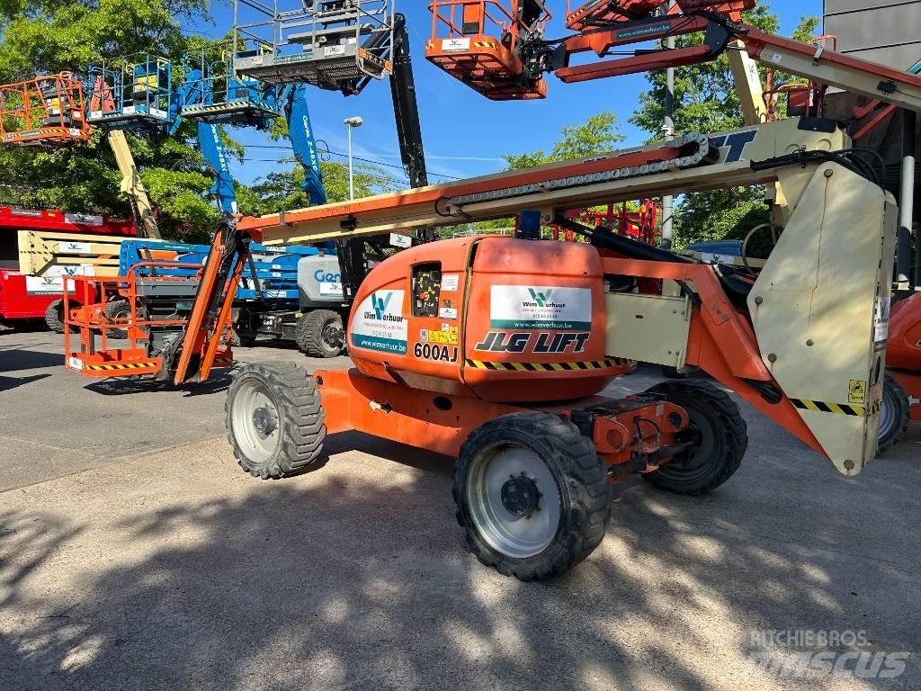 JLG 600 AJ Ανυψωτήρες με αρθρωτό βραχίονα