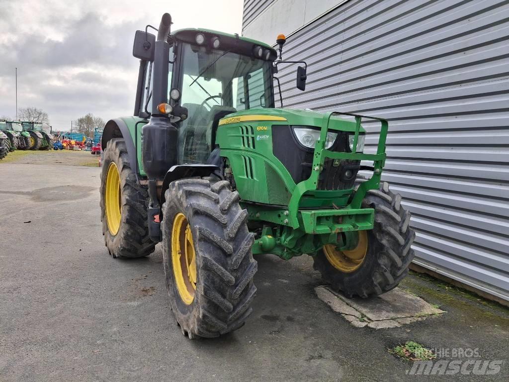 John Deere 6110M Τρακτέρ