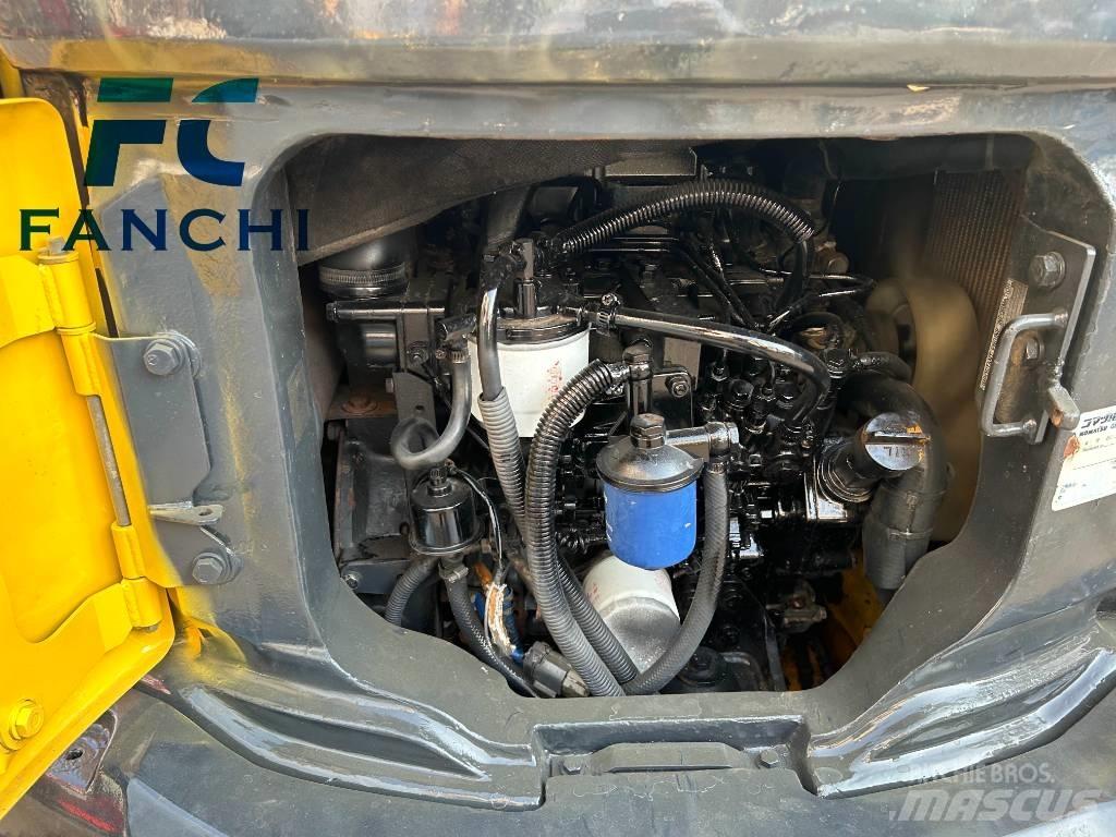 Komatsu PC30mr Εκσκαφάκι (διαβολάκι) < 7t