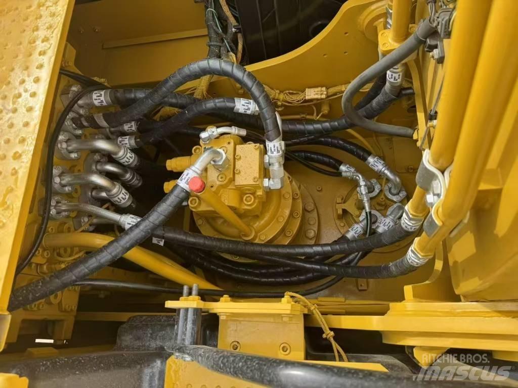 CAT 323GC Εκσκαφείς με ερπύστριες