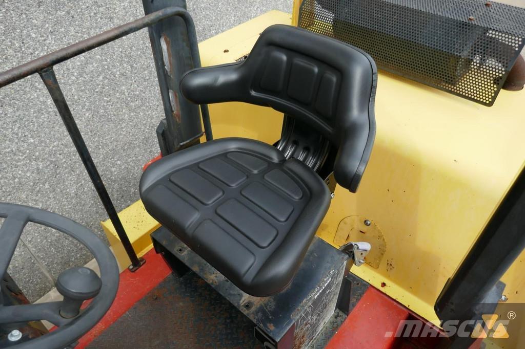 Dynapac CP142 Κύλινδροι με επίσωτρα με αέρα