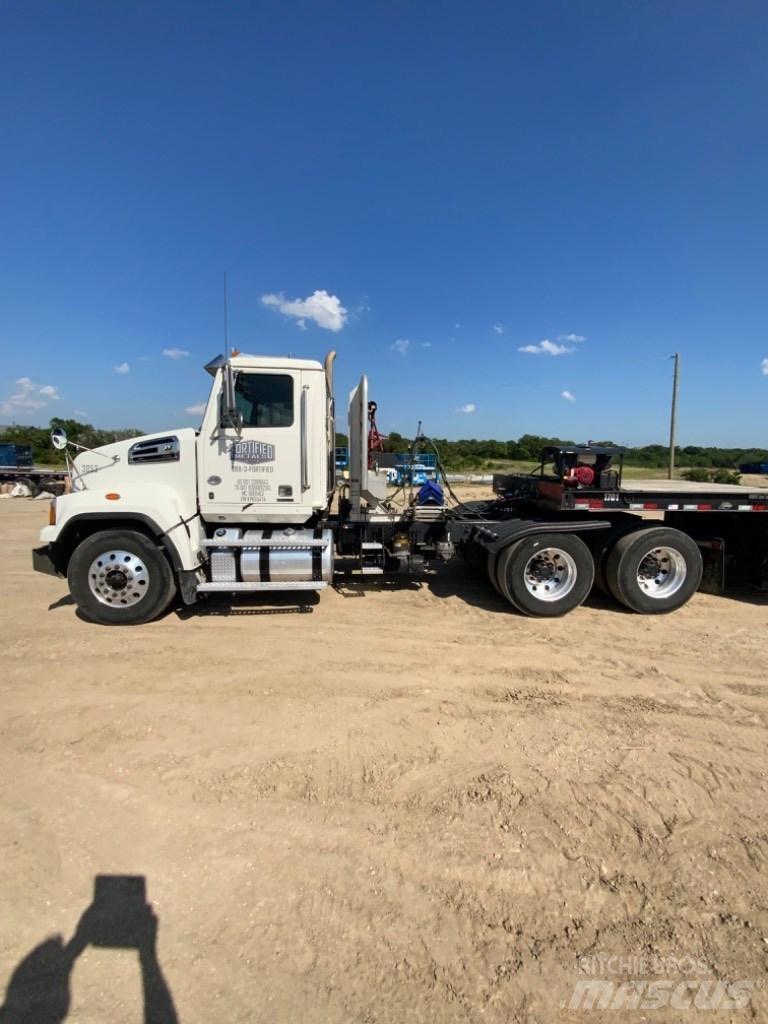 Western Star 4700 Τράκτορες