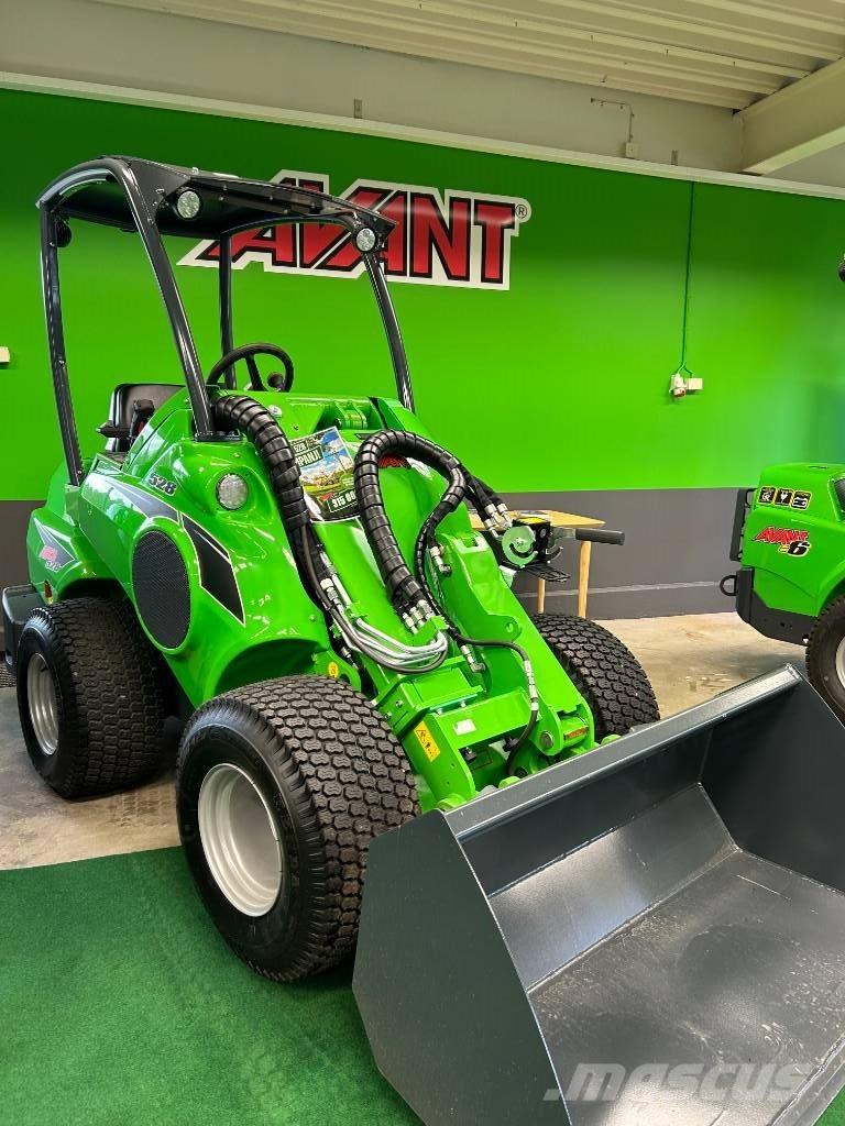 Avant 528 Φορτωτάκια