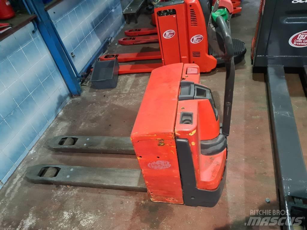 Jungheinrich EJE120 Χειροκίνητο περονοφόρο ανυψωτικό