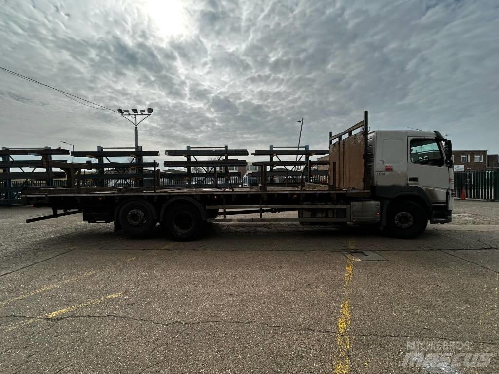 Volvo FM 330 Φορτηγά Kαρότσα με ανοιγόμενα πλαϊνά