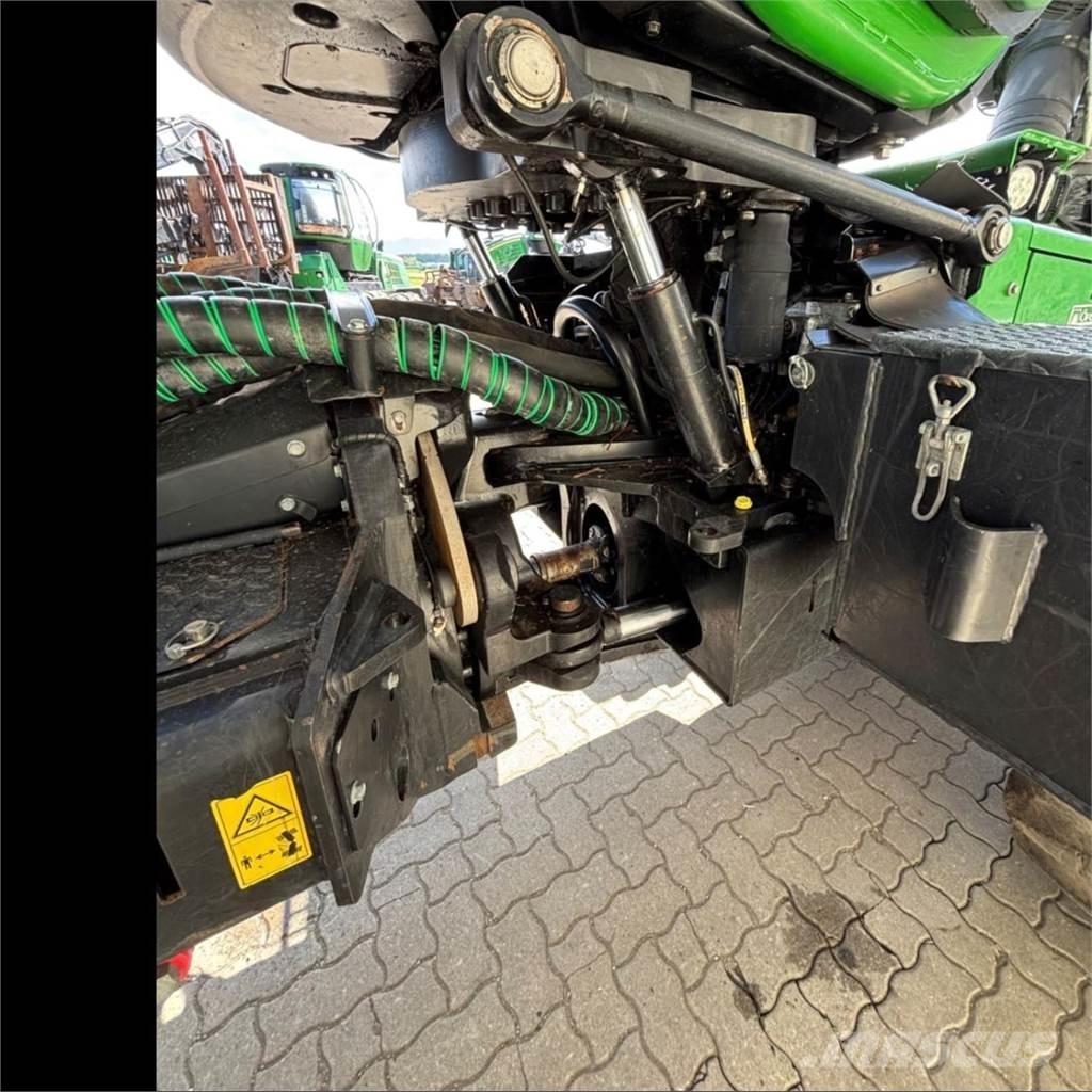 John Deere 1270 G Θεριζοαλωνιστικές μηχανές