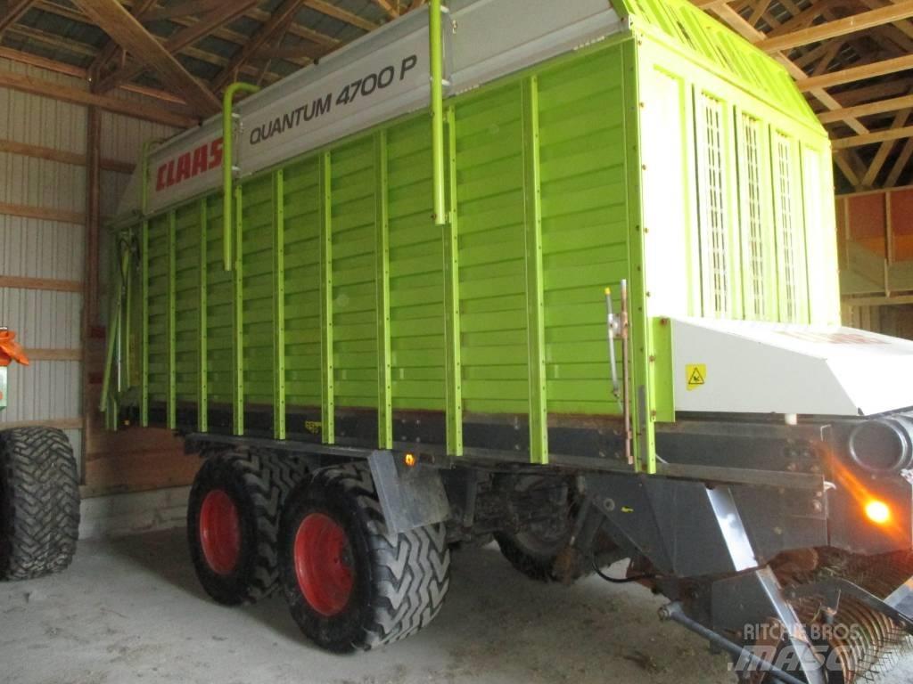 CLAAS Quantum 4700 Ρυμούλκα με διάταξη αυτοφόρτωσης