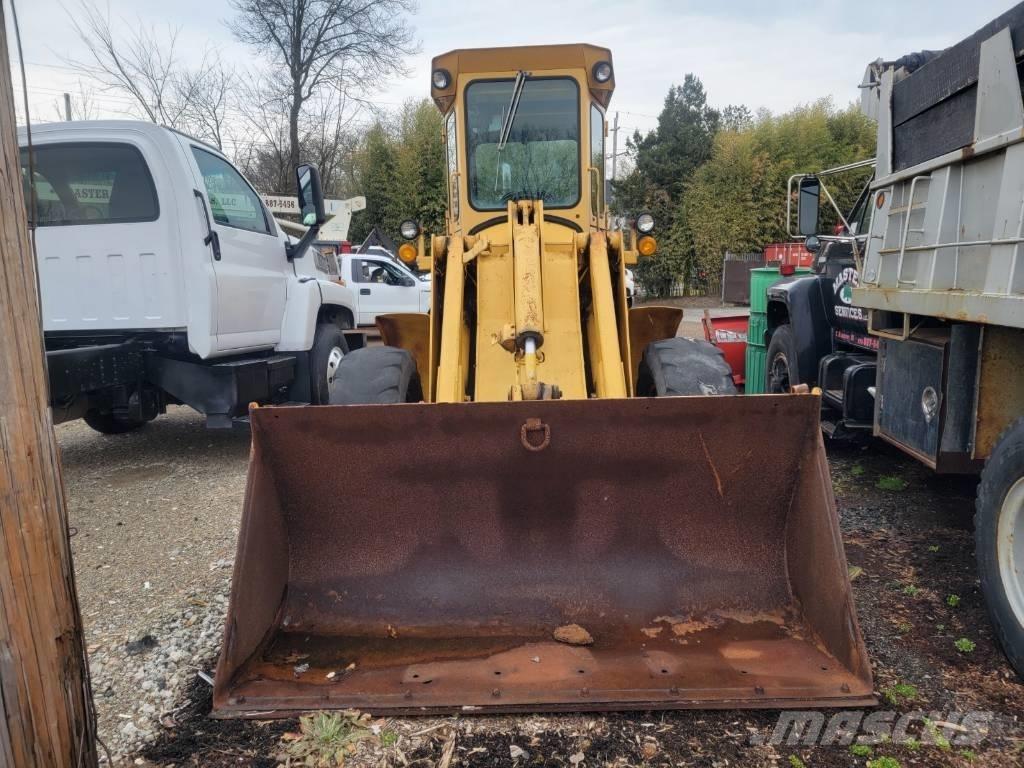 John Deere 444 A Φορτωτές με λάστιχα (Τροχοφόροι)