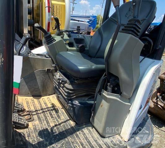 Bobcat E35i Εκσκαφάκι (διαβολάκι) < 7t