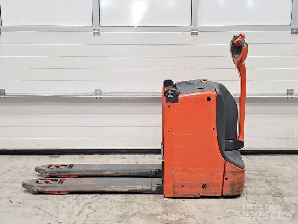 Linde T16L Χειροκίνητο ανυψωτικό αμαξίδιο