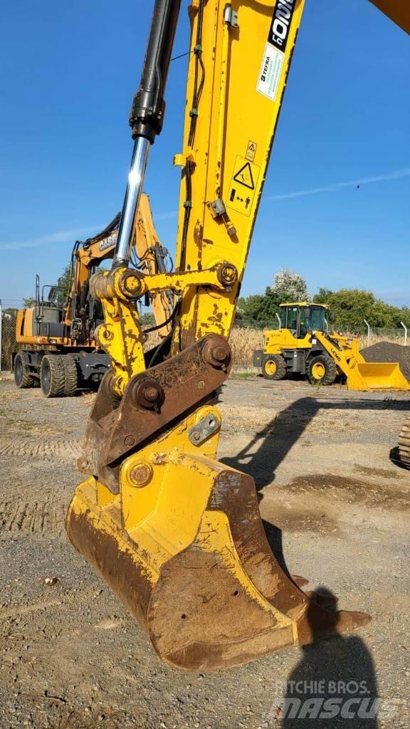 JCB JS 220 LC Εκσκαφείς με ερπύστριες