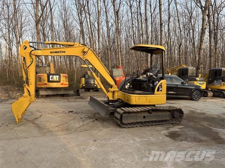 Komatsu PC 40 Εκσκαφείς με ερπύστριες