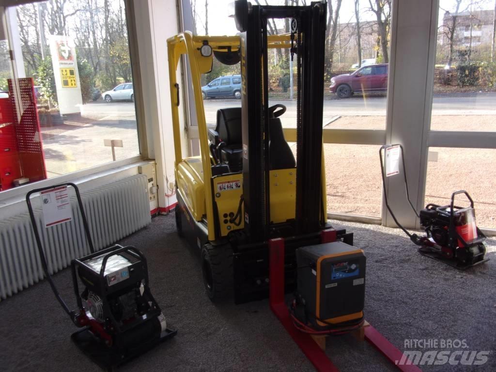 Hyster J2.0XN Ηλεκτρικά περονοφόρα ανυψωτικά κλαρκ