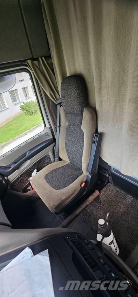 DAF XF 105 Φορτηγά ανατροπή με γάντζο
