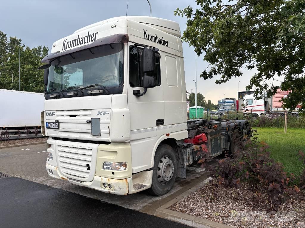 DAF XF 105 Φορτηγά ανατροπή με γάντζο