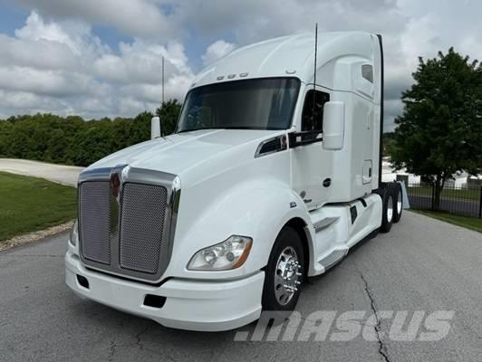 Kenworth T 680 Τράκτορες