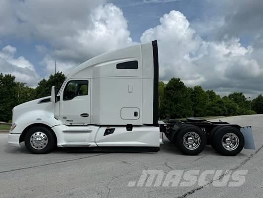 Kenworth T 680 Τράκτορες