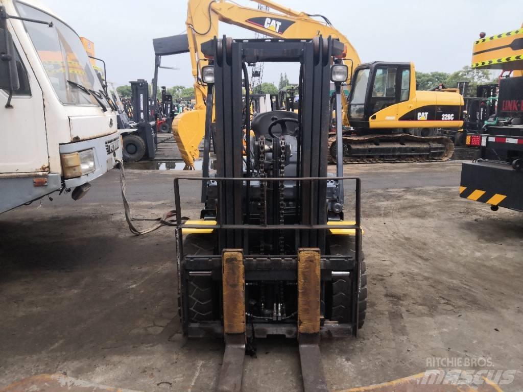 Komatsu 30 Πετρελαιοκίνητα Κλαρκ