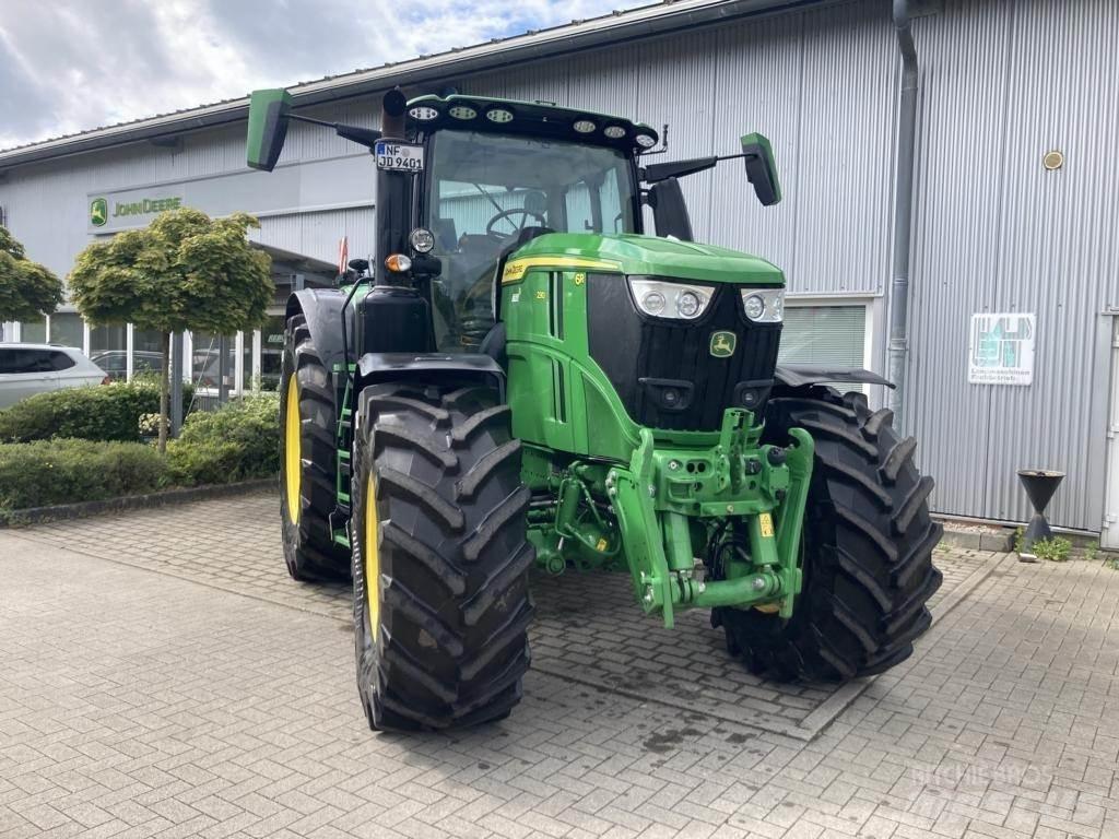 John Deere 6R230 Τρακτέρ