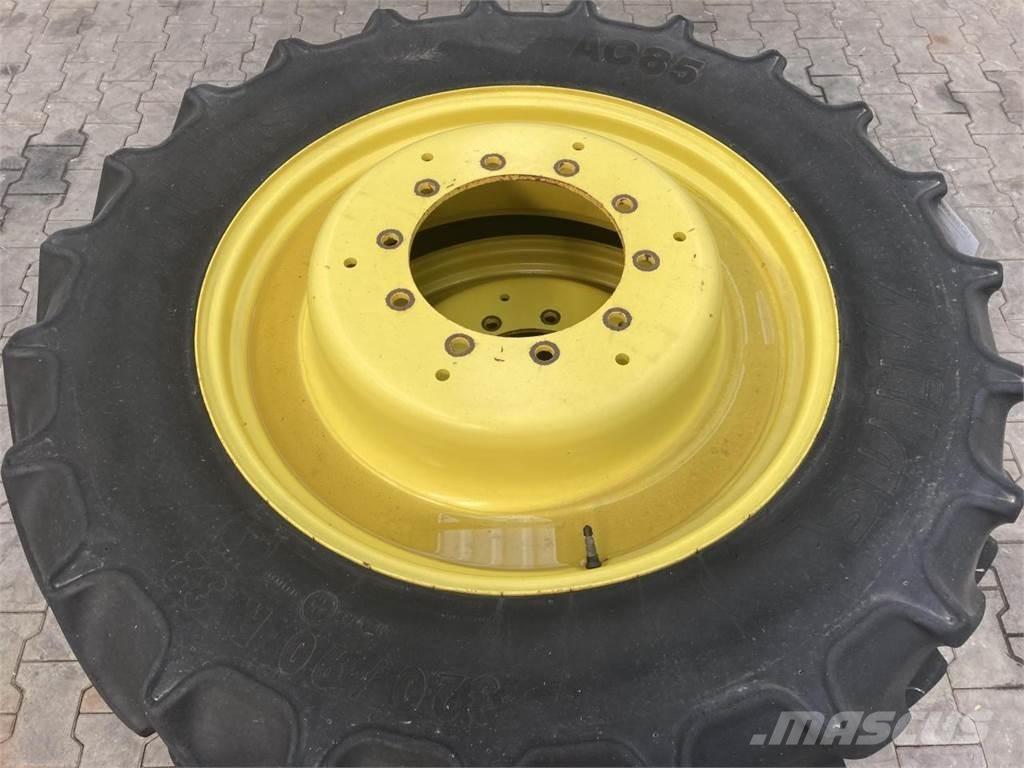 Mitas 320/90R32 Ελαστικά και ζάντες