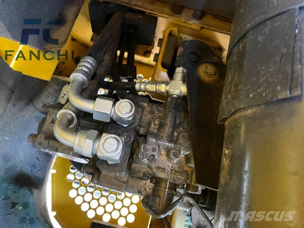 Komatsu PC 56-7 Εκσκαφείς με ερπύστριες