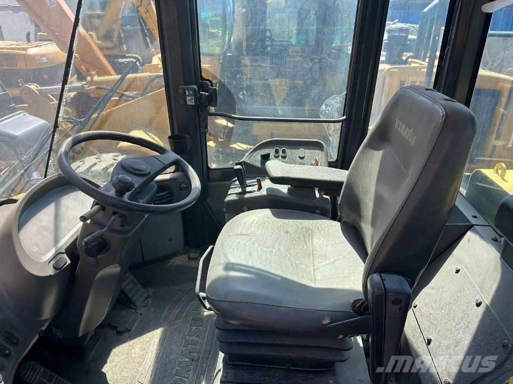 Komatsu WA380-6 Φορτωτές με λάστιχα (Τροχοφόροι)
