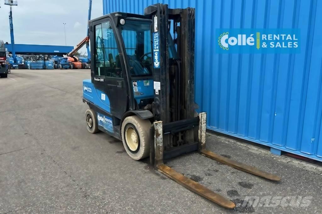 Yale GLP 35 VX | 2015 Περονοφόρα ανυψωτικά κλαρκ με φυσικό αέριο LPG