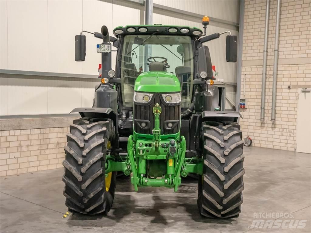 John Deere 6230R Τρακτέρ