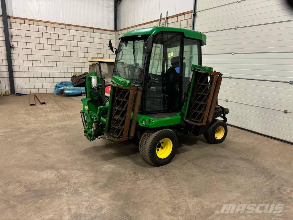 John Deere 1905 Χορτοκοπτικά με καθιστό χειριστή