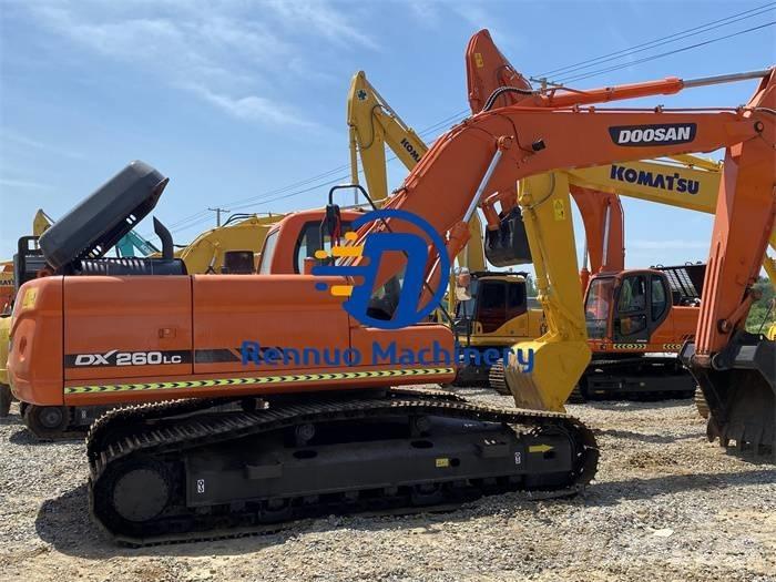 Doosan DX 260LC Εκσκαφείς με ερπύστριες