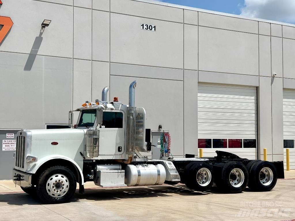 Peterbilt 388 Τράκτορες