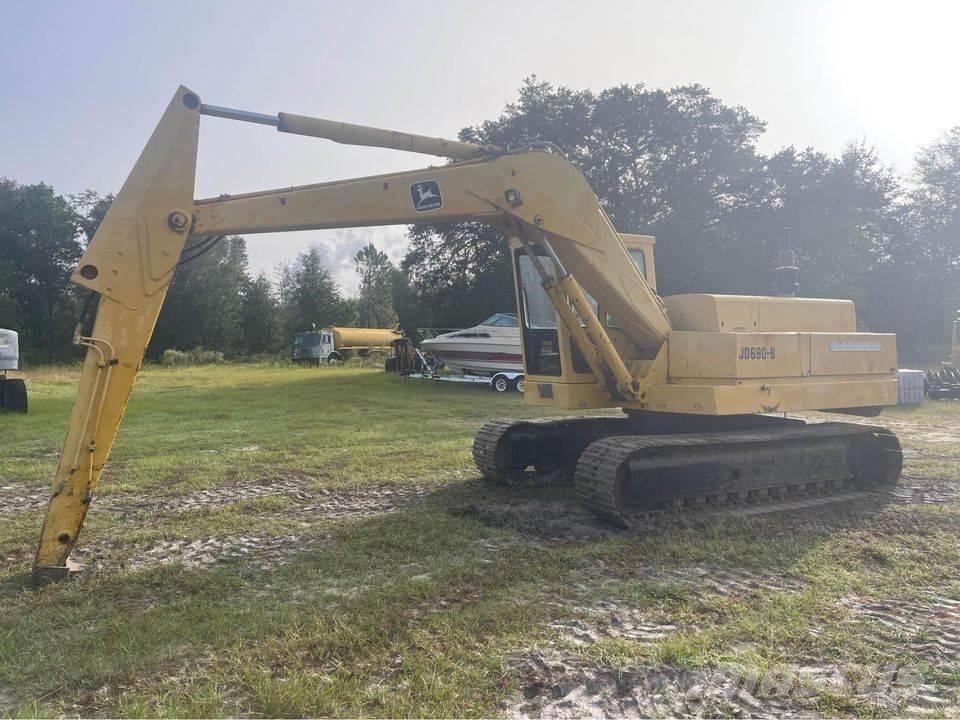 John Deere 690 B Εκσκαφείς με ερπύστριες